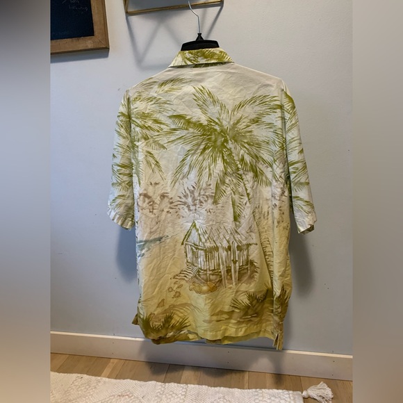 Disneyland Resort Mickey Hang Loose Button Up Shirt 1955 1971 - Picture 4 of 4